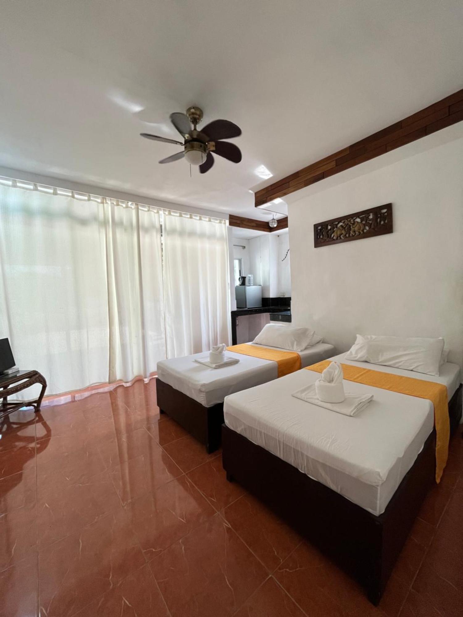 Boracay Ocean Bay Hotel Balabag  Exterior foto
